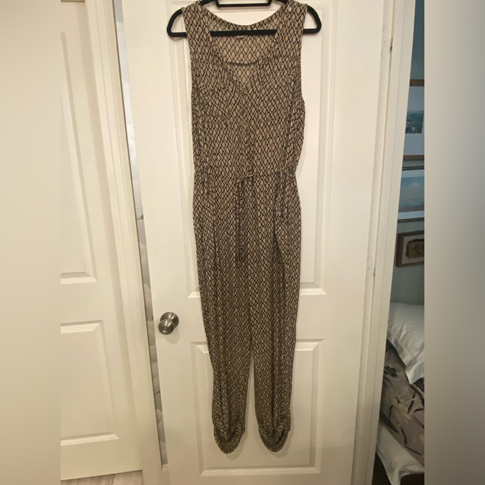 Anthropologie jumpsuit size 8